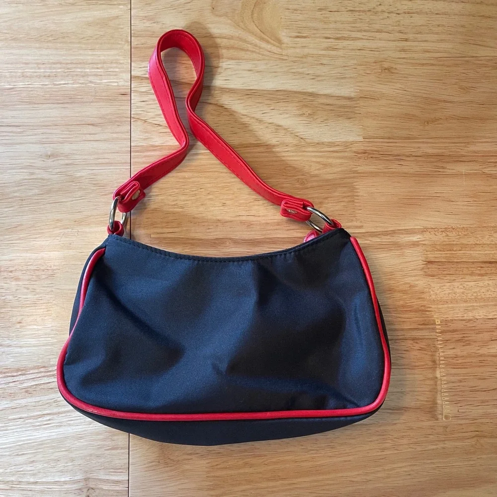 Sanrio Hello Kitty I Love Paris Black Red Trim Shoulder Bag Y2K 2004 Vintage
